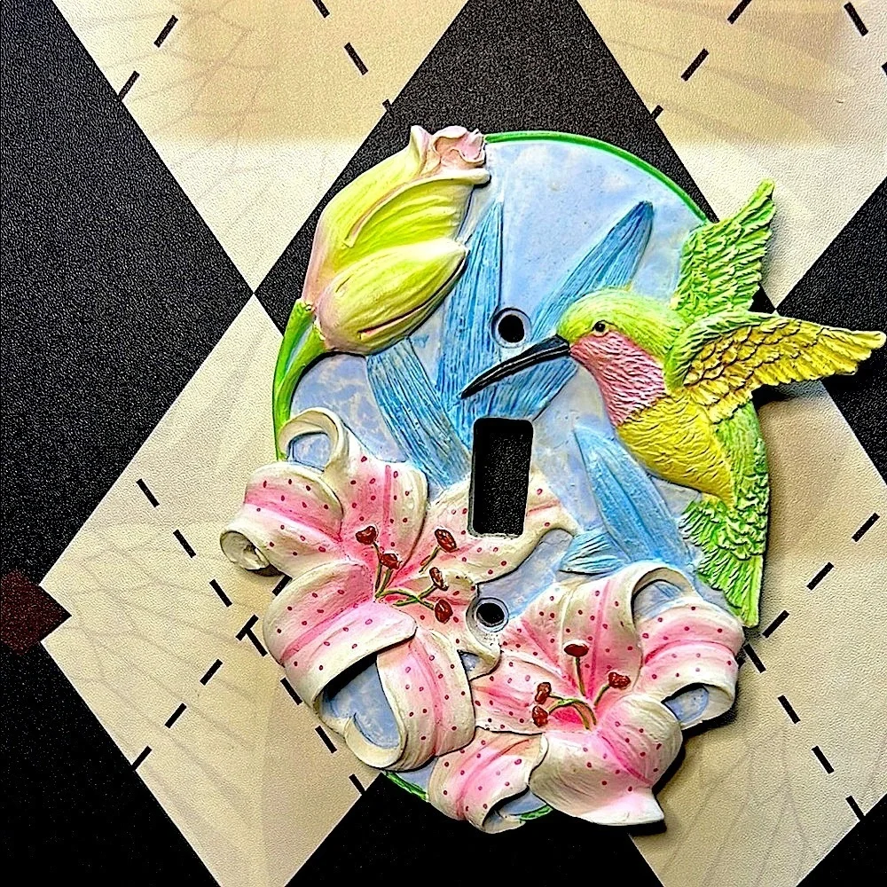 Vintage Light Switch Plate 3D Hummingbird + Collectible Joe‎ Gantofta Tile